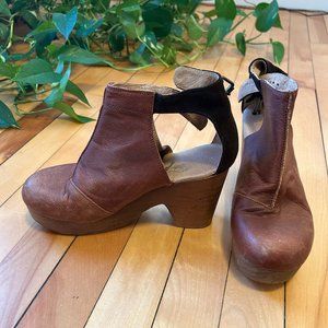 Free People Amber Orchard Clog